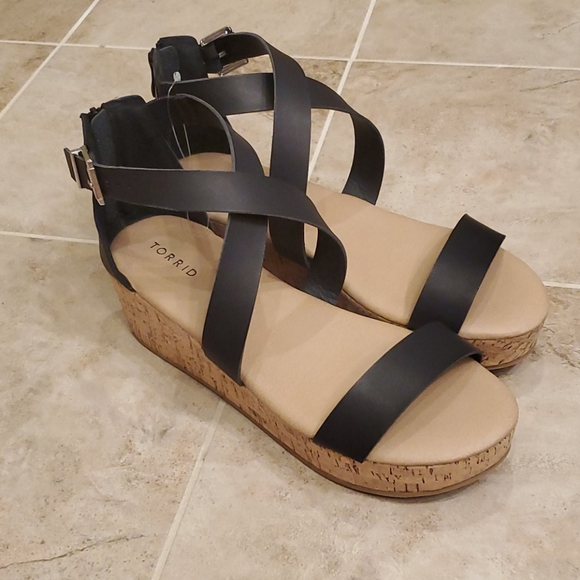 torrid Shoes - Torrid criss cross cork platform sandals in black